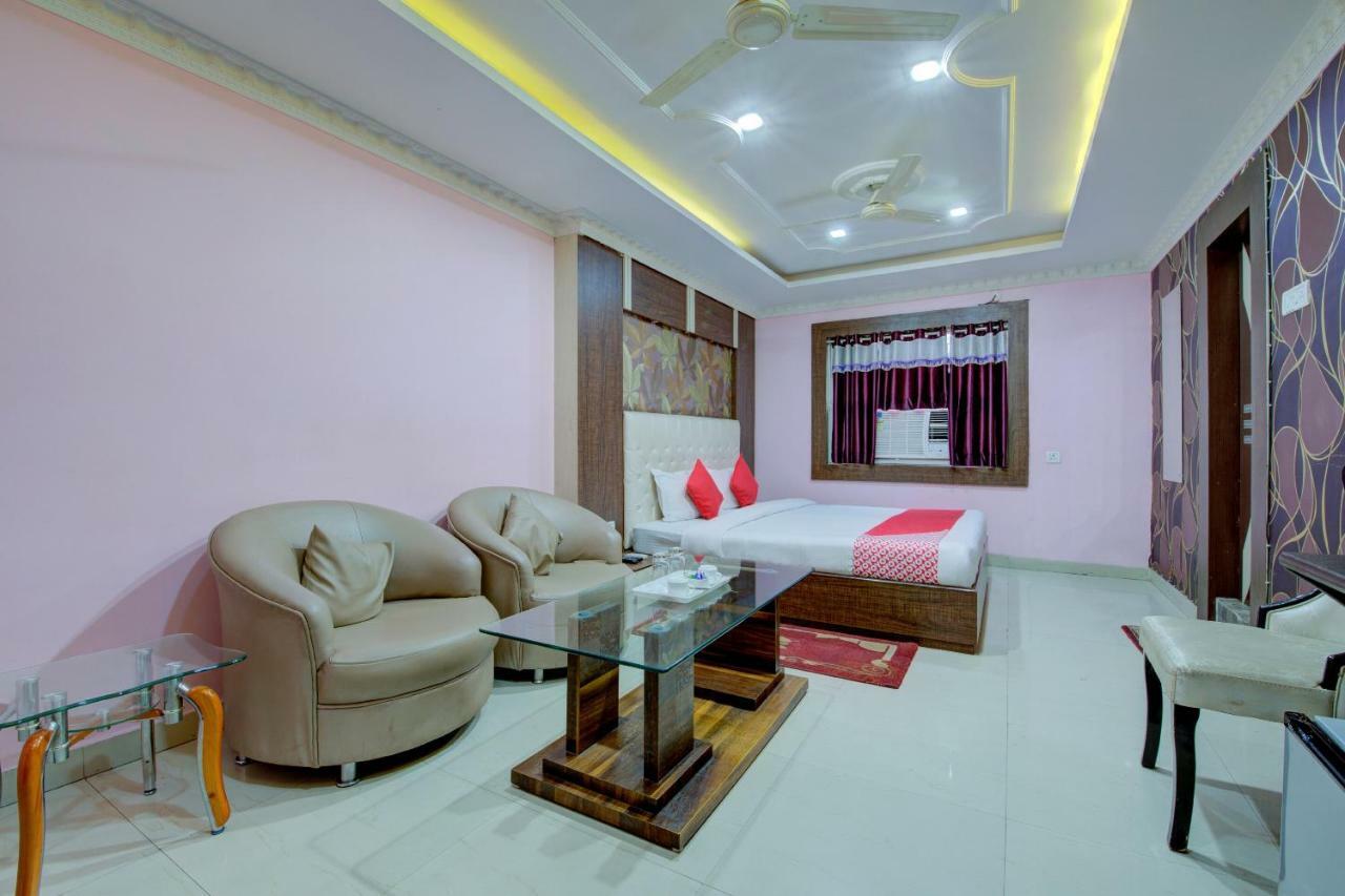 Oyo 14579 The Hangout จัมเชดปูร์ ภายนอก รูปภาพ