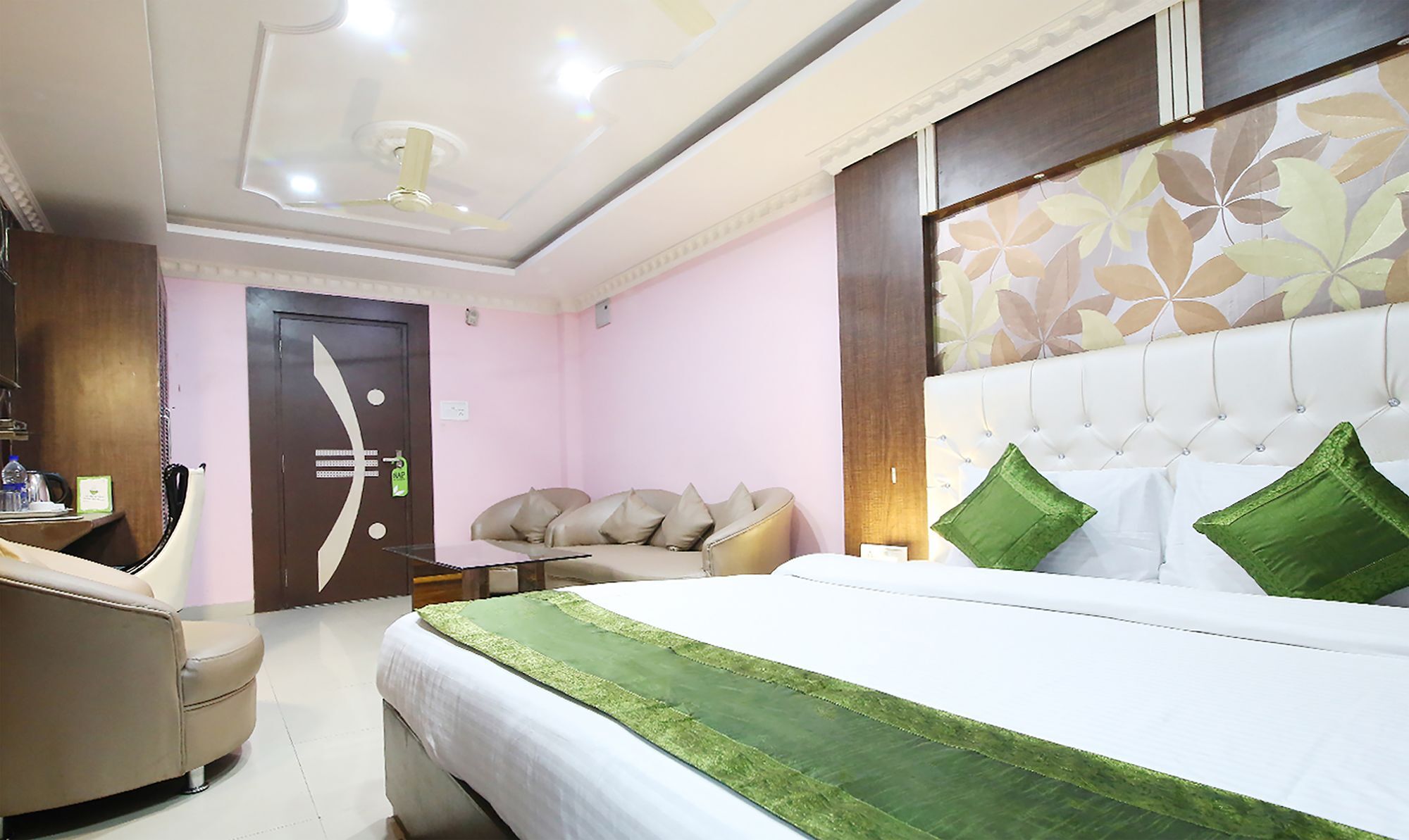 Oyo 14579 The Hangout จัมเชดปูร์ ภายนอก รูปภาพ
